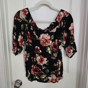 Loveappella Black Floral Blouse